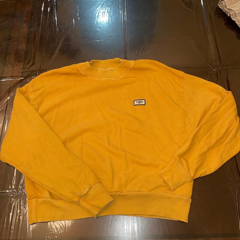 Billabong sweater